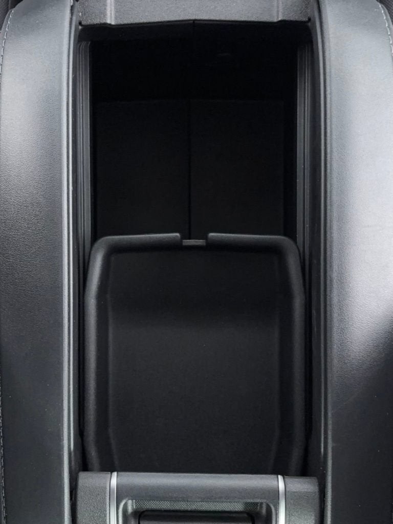 2024 Toyota Highlander Hybrid LE