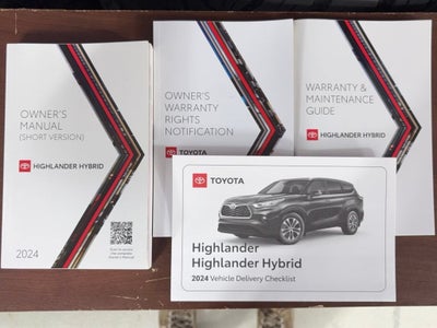 2024 Toyota Highlander Hybrid LE