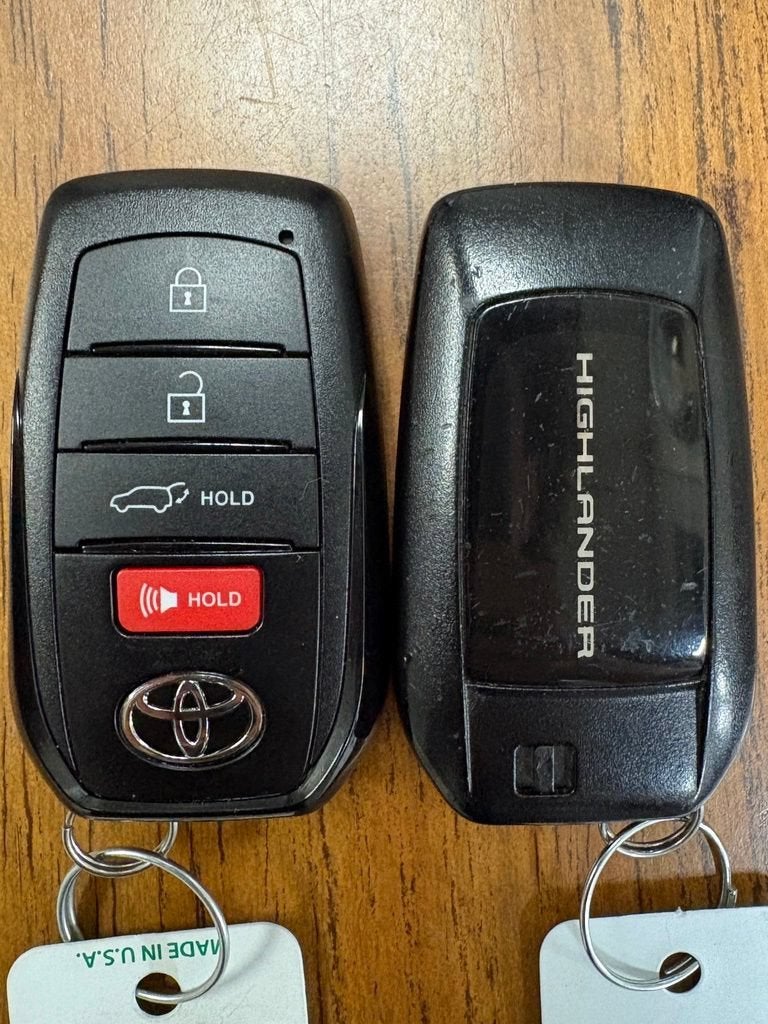 2024 Toyota Highlander Hybrid LE
