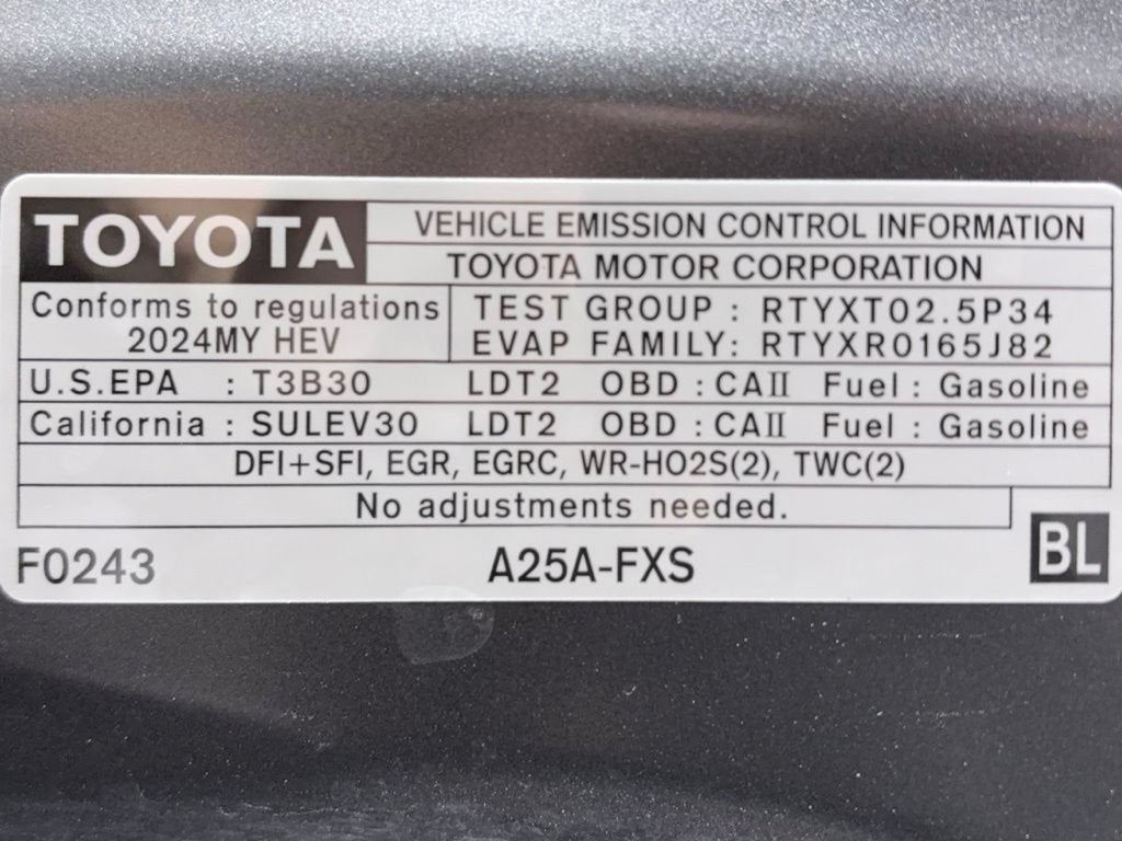 2024 Toyota Highlander Hybrid LE