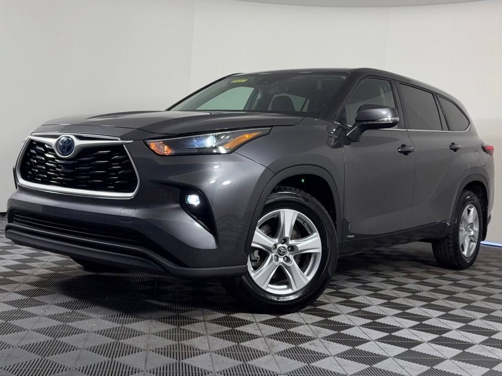 2024 Toyota Highlander Hybrid LE