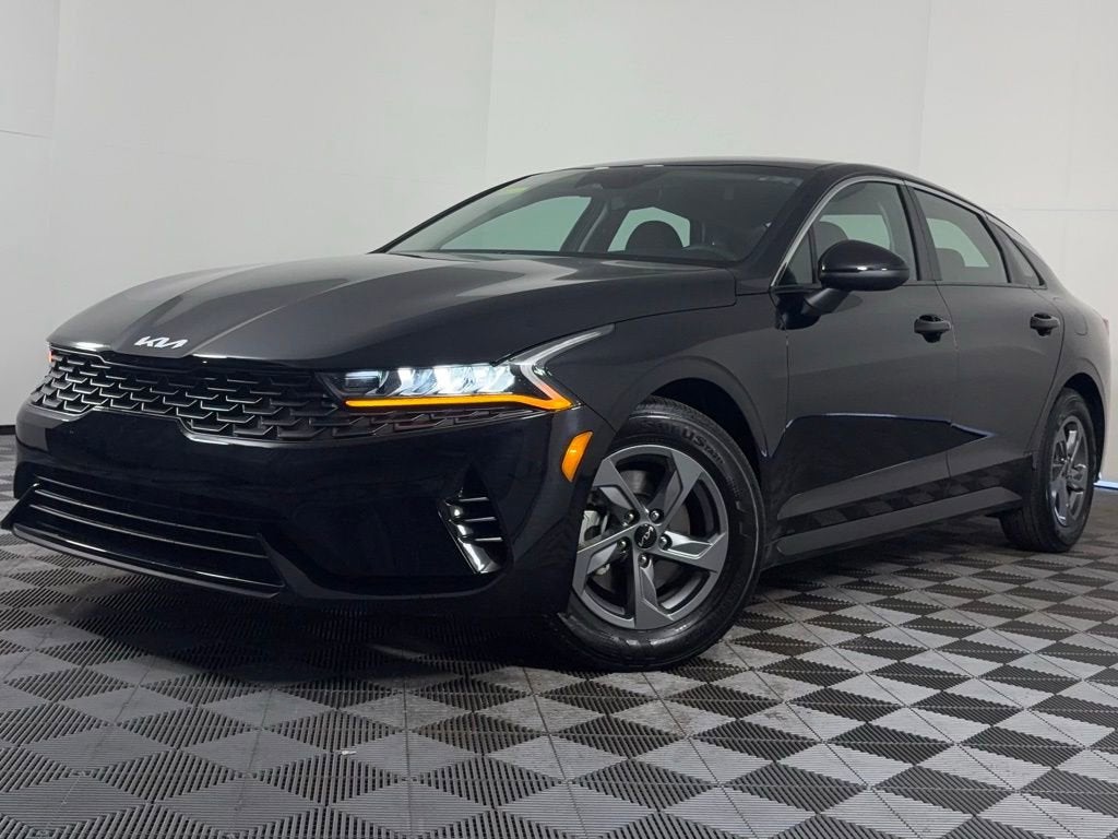 2023 Kia K5 LXS