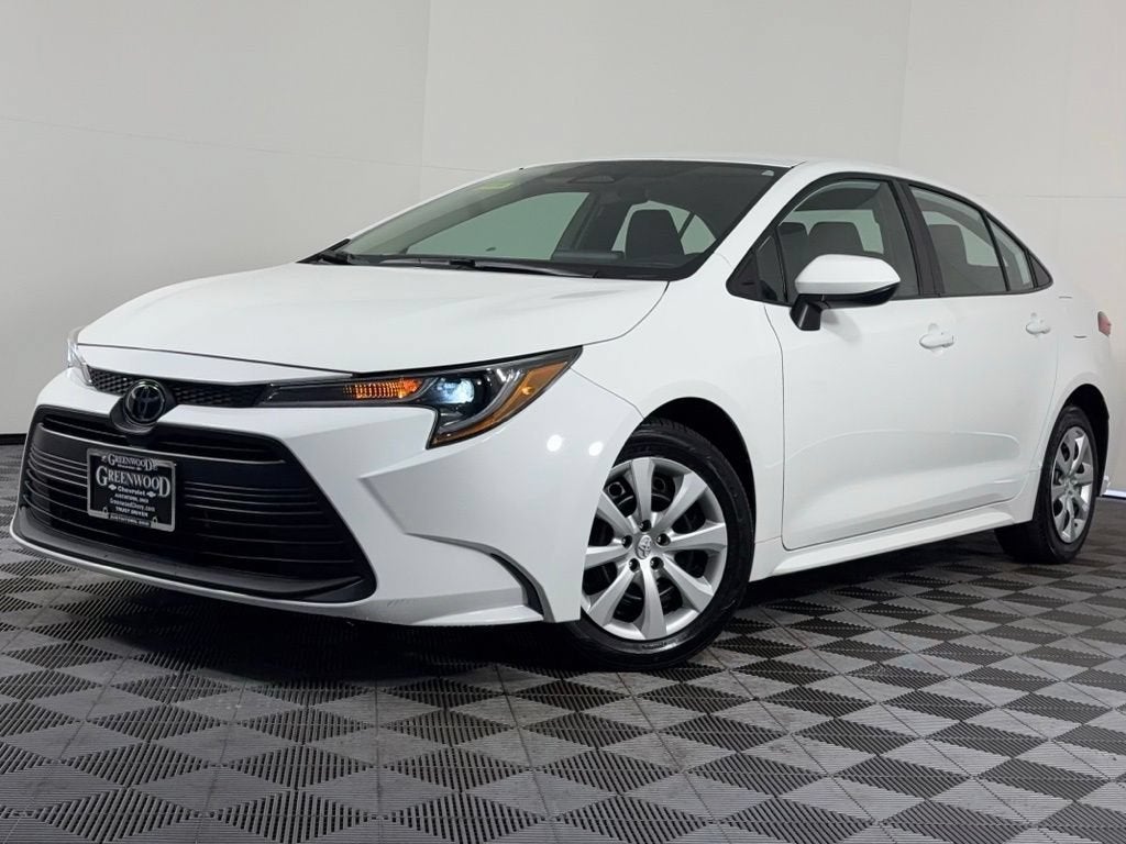 2024 Toyota Corolla LE