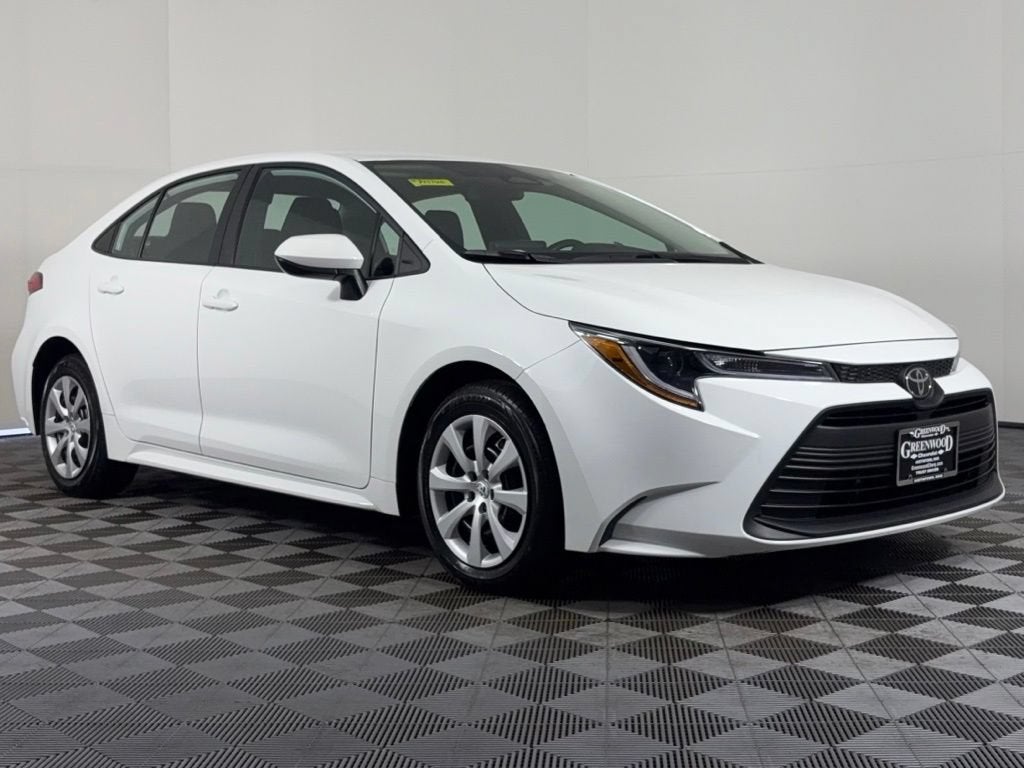 2024 Toyota Corolla LE