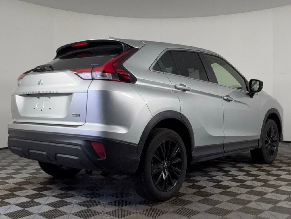 2025 Mitsubishi Eclipse Cross LE