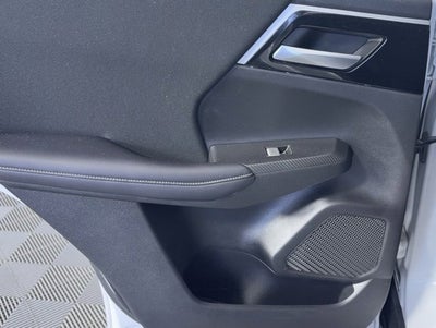 2023 Mitsubishi Outlander ES