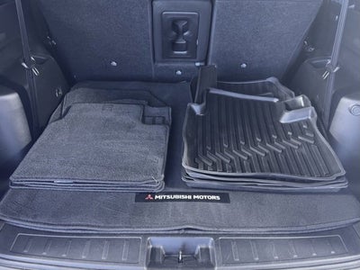 2023 Mitsubishi Outlander ES