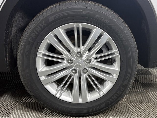 2023 Mitsubishi Outlander ES