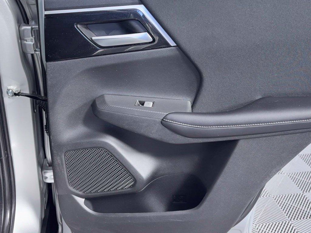 2022 Mitsubishi Outlander ES