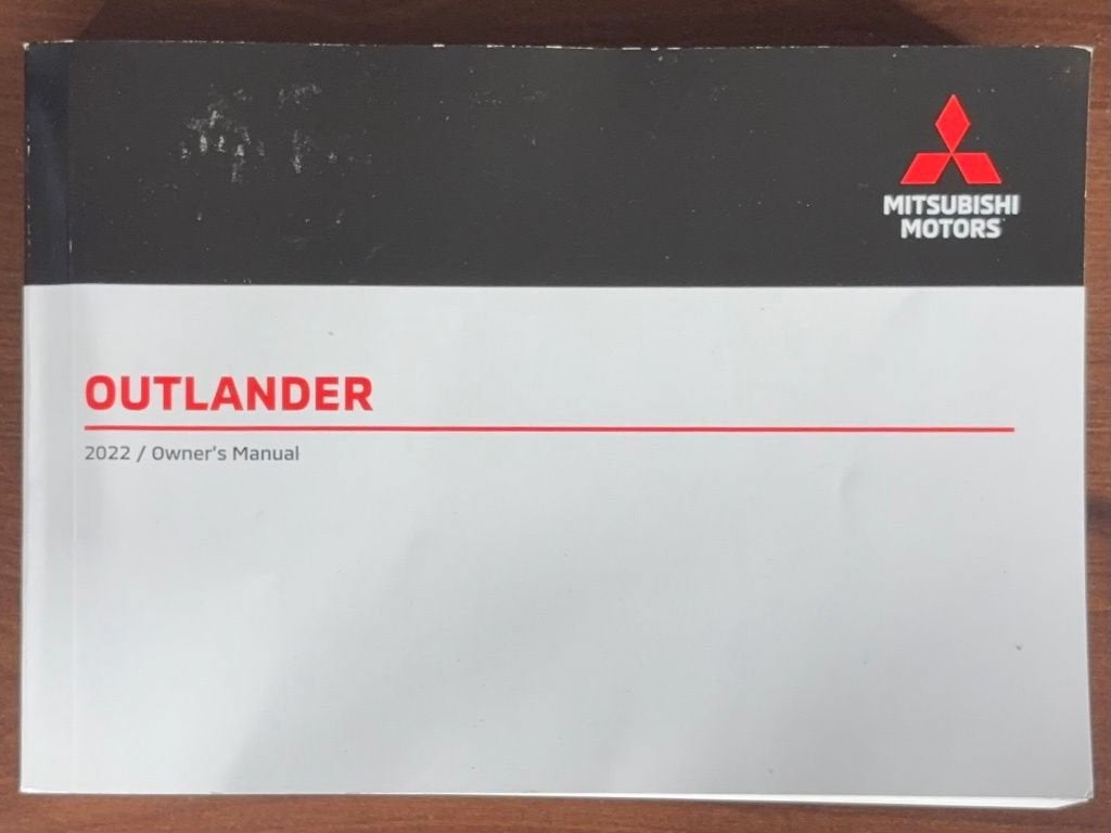 2022 Mitsubishi Outlander SE