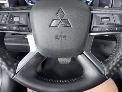 2023 Mitsubishi Outlander SEL