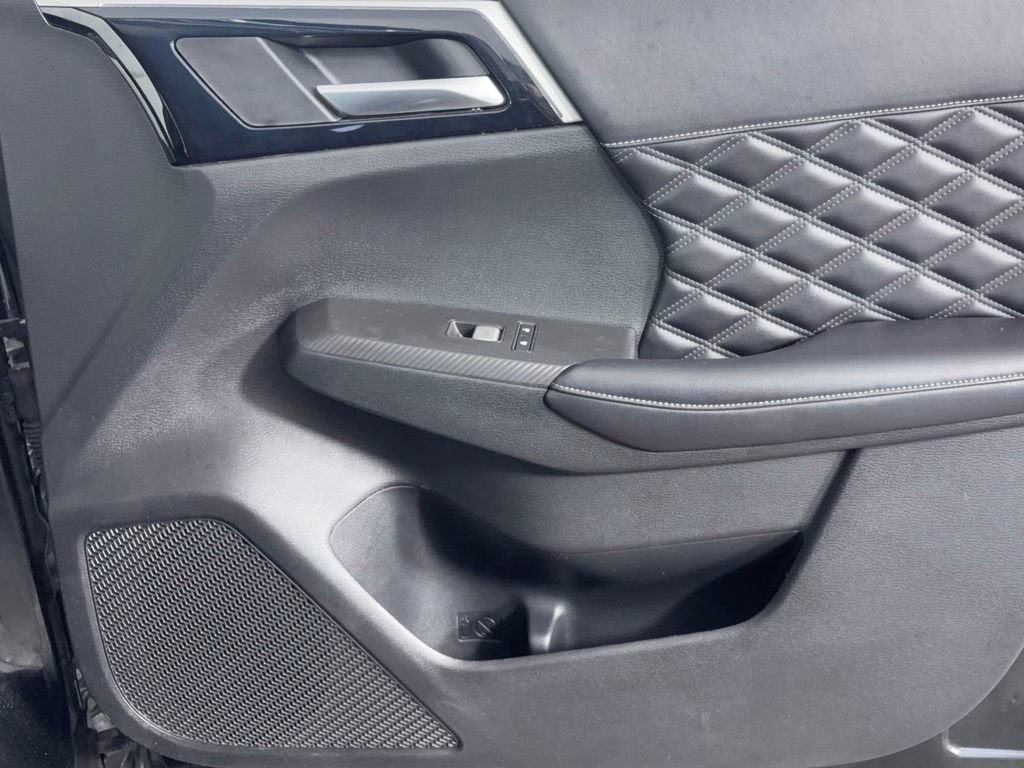 2023 Mitsubishi Outlander SEL