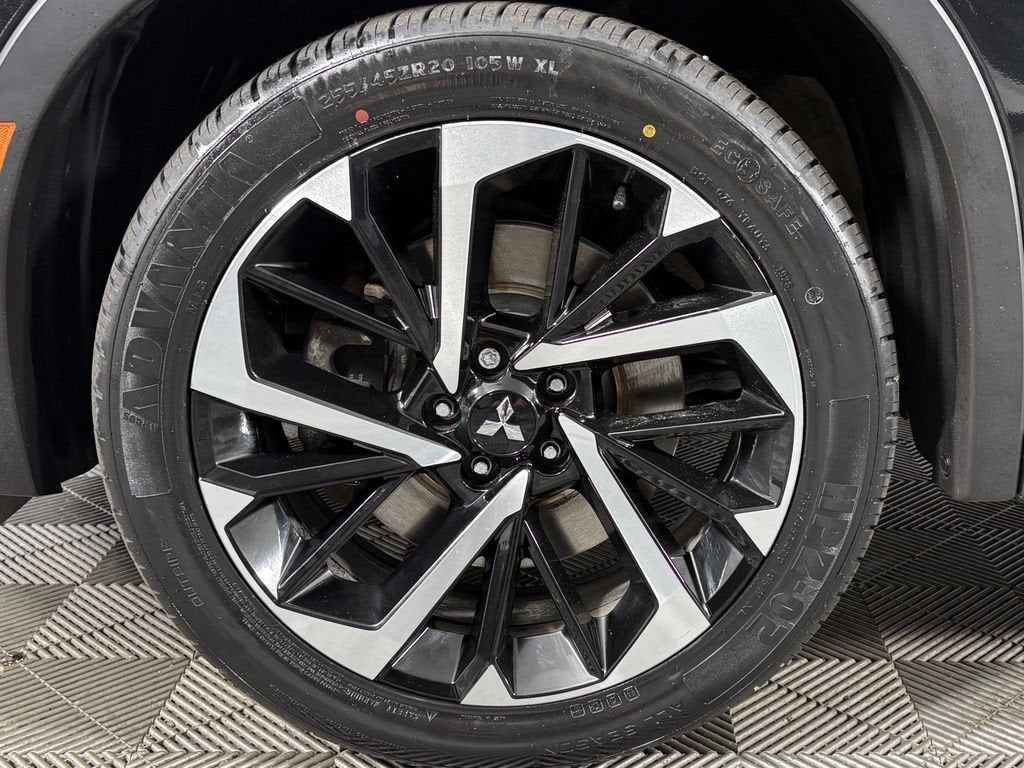 2023 Mitsubishi Outlander SEL