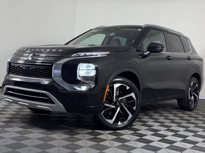 2023 Mitsubishi Outlander SEL