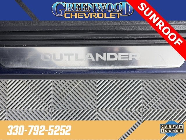 2023 Mitsubishi Outlander PHEV SE