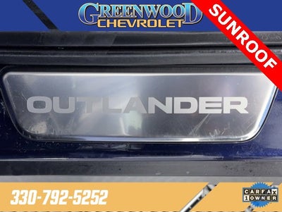 2023 Mitsubishi Outlander PHEV SE