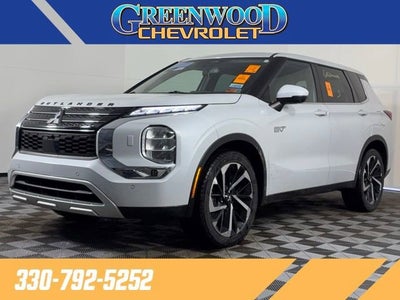 2023 Mitsubishi Outlander PHEV SE