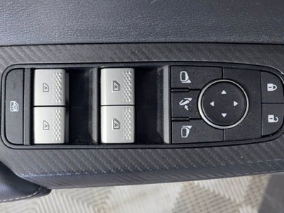 2023 Mitsubishi Outlander PHEV SE