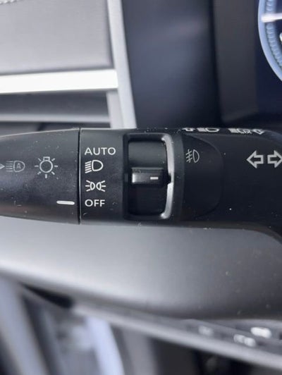 2023 Mitsubishi Outlander PHEV SE