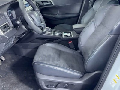 2023 Mitsubishi Outlander PHEV SE