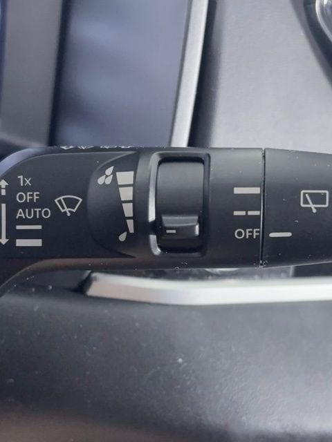 2023 Mitsubishi Outlander PHEV SE