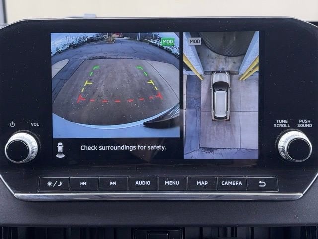 2023 Mitsubishi Outlander PHEV SE