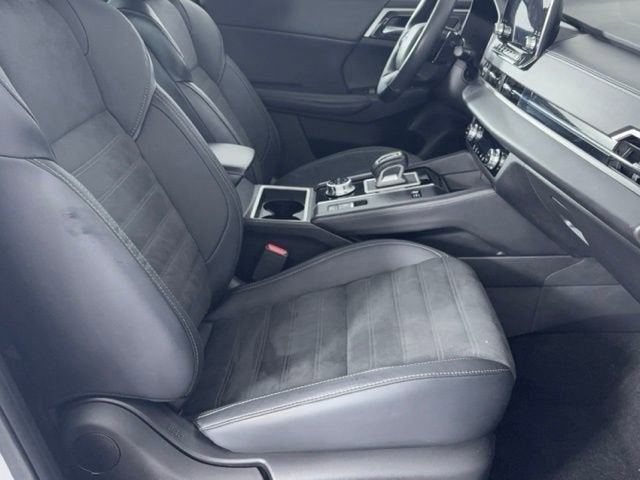 2023 Mitsubishi Outlander PHEV SE