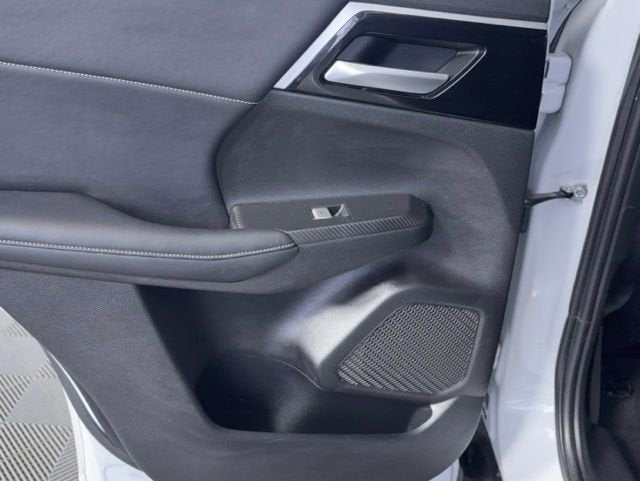 2023 Mitsubishi Outlander PHEV SE