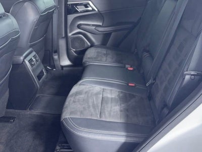 2023 Mitsubishi Outlander PHEV SE