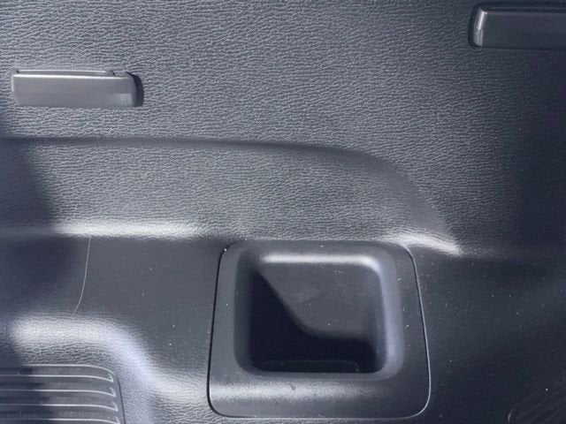 2023 Mitsubishi Outlander PHEV SE