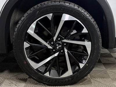 2023 Mitsubishi Outlander PHEV SE