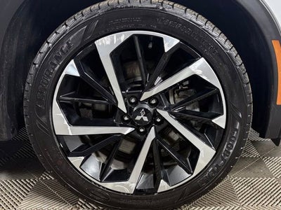 2023 Mitsubishi Outlander PHEV SE