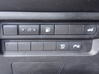 2023 Mitsubishi Outlander PHEV SE