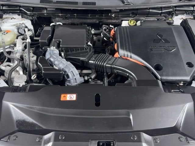 2023 Mitsubishi Outlander PHEV SE