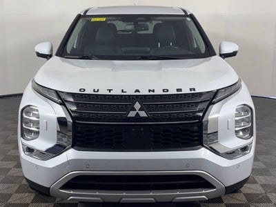 2023 Mitsubishi Outlander PHEV SE