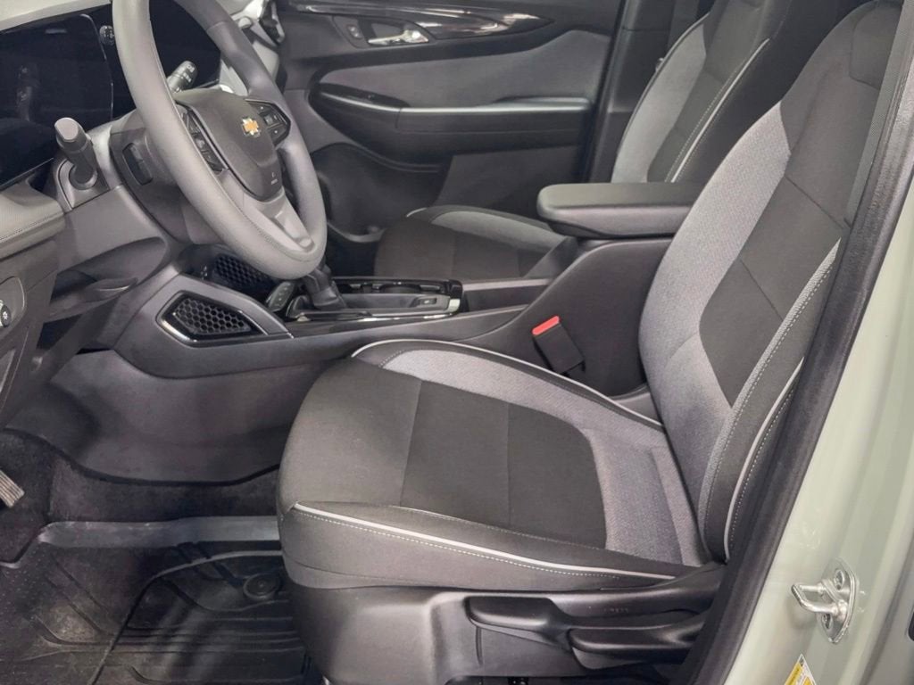 2025 Chevrolet Trailblazer LS