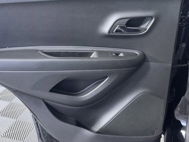 2022 Chevrolet Trax LS