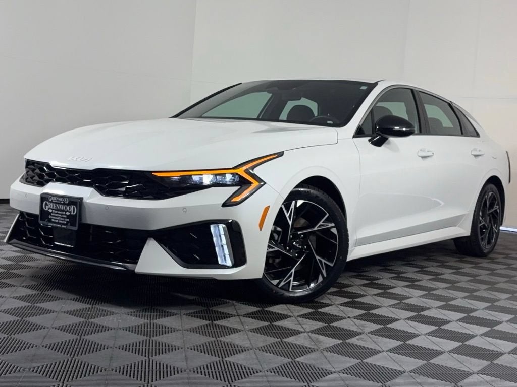 2025 Kia K5 GT-Line