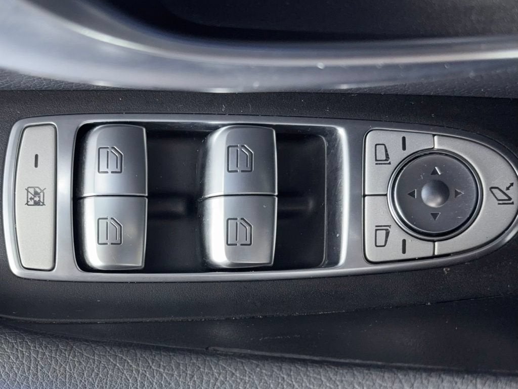 2017 Mercedes-Benz E-Class E 300 Luxury