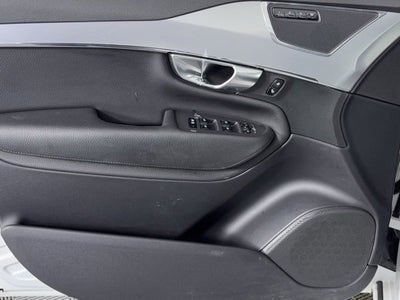 2018 Volvo XC90 Momentum