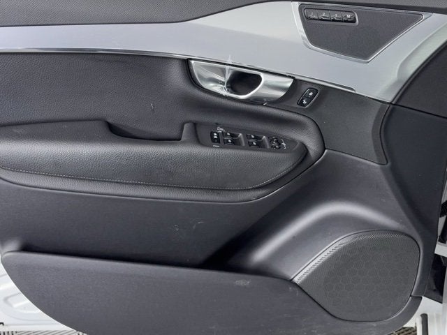 2018 Volvo XC90 Momentum