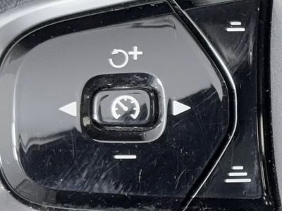 2018 Volvo XC90 Momentum