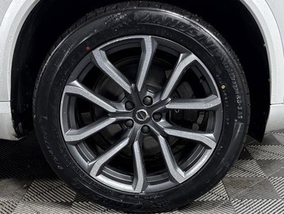 2018 Volvo XC90 Momentum