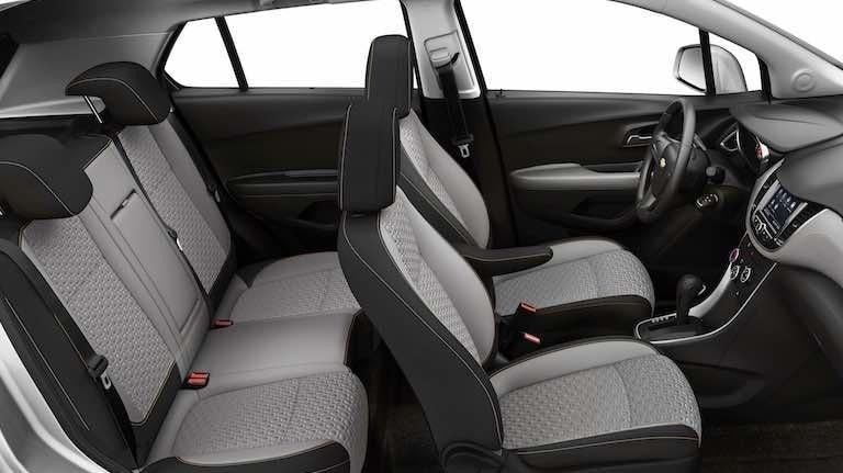 Equinox Seating Capacity at Greenwood Chevrolet, Inc. in Austintown OH