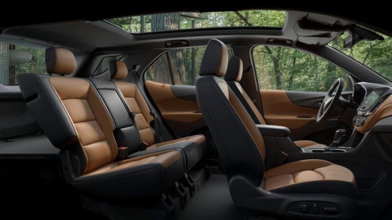 Equinox Seating Capacity at Greenwood Chevrolet, Inc. in Austintown OH